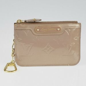 Louis Vuitton Vernis Key Pouch Beige